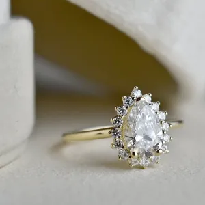 1.05ct Pear-Shaped Diamond Halo Engagement Ring (TCW 1.31)