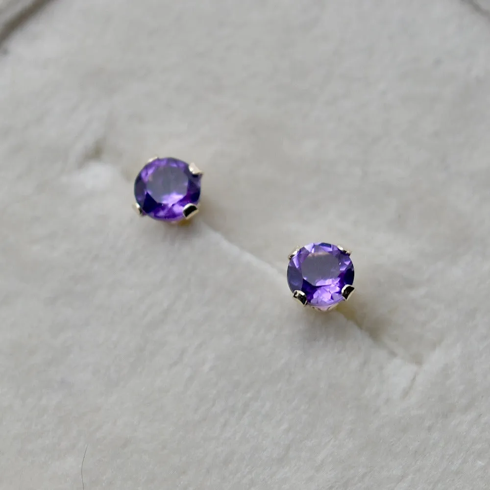 14k Claw Set Amethyst Studs