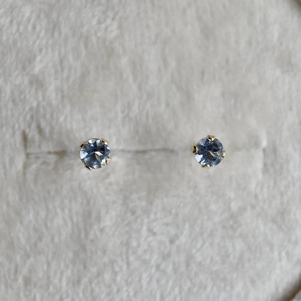 14k Claw-Set Aquamarine Studs
