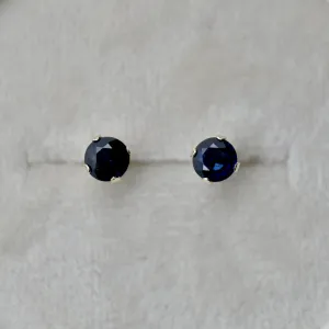 14k Claw-Set Dark Blue Sapphire Studs