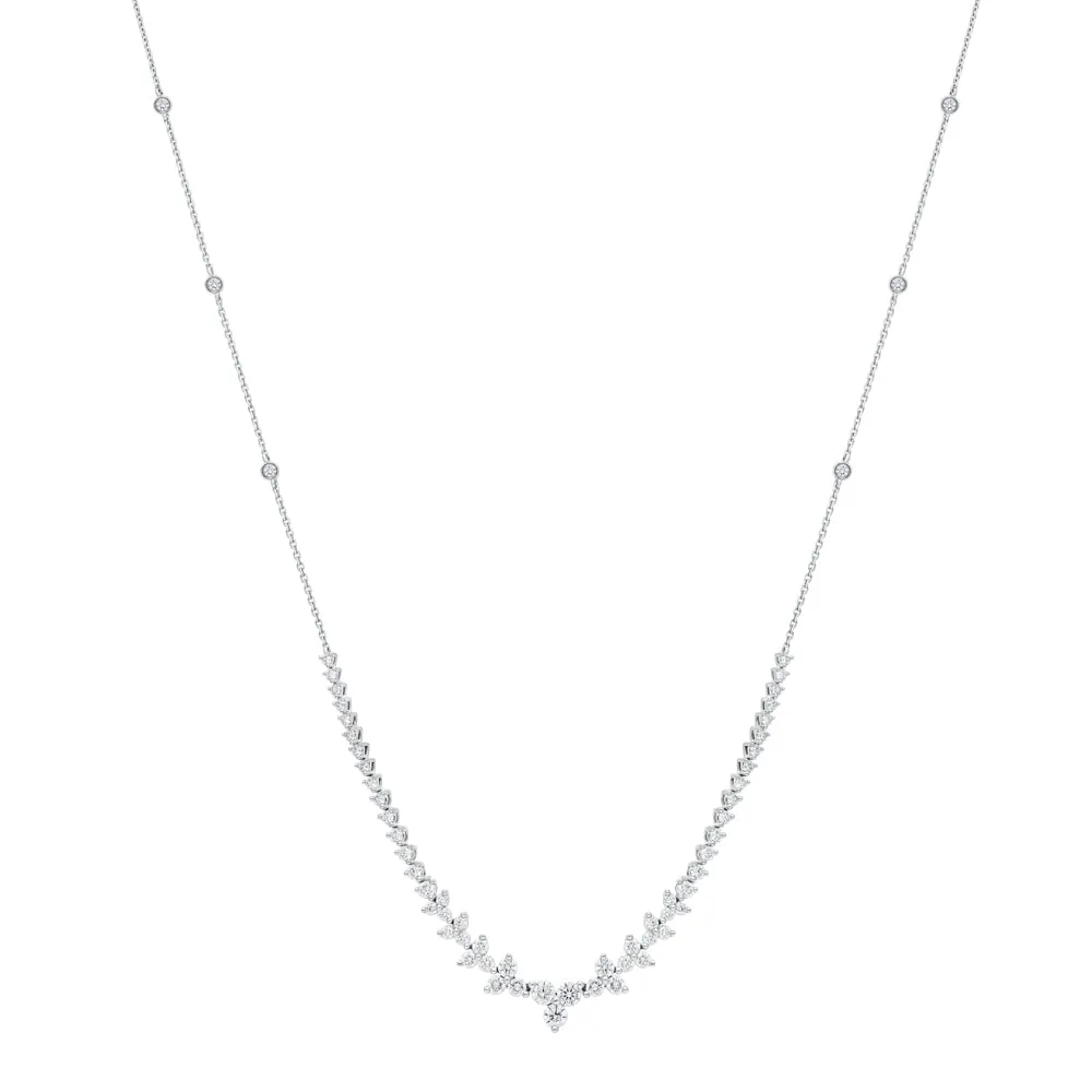 18ct White Gold 2.33ct Diamond Graduated Collar Necklace