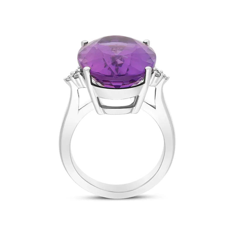 18ct White Gold Amethyst Diamond Statement Ring