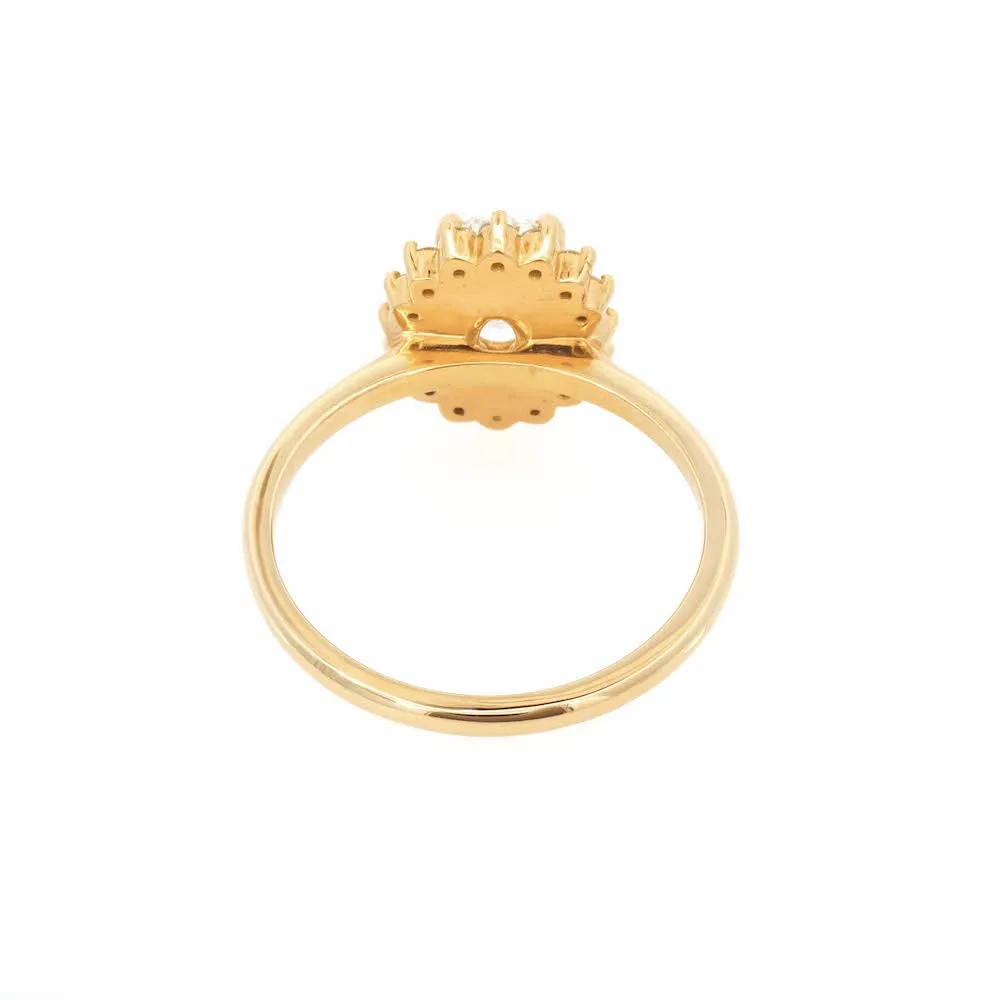 'Ava' Diamond Halo Ring