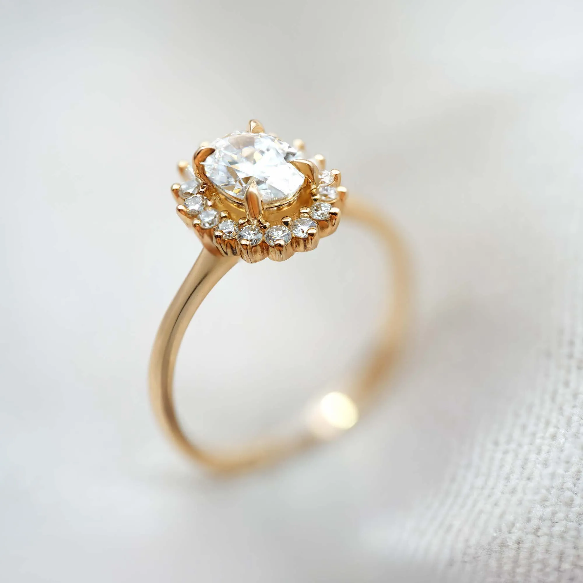 'Ava' Diamond Halo Ring