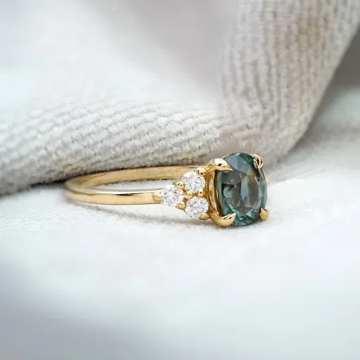 'Cleo' Sapphire Ring