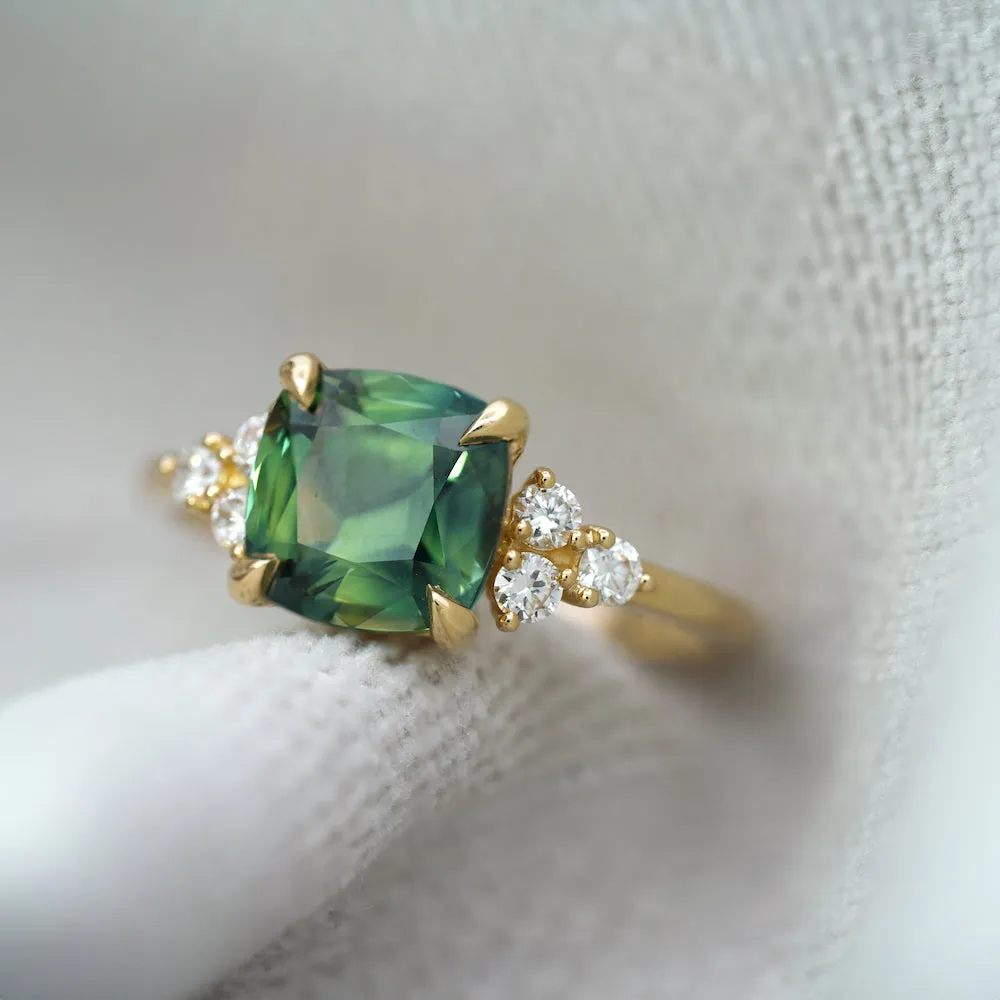 'Cleo' Sapphire Ring