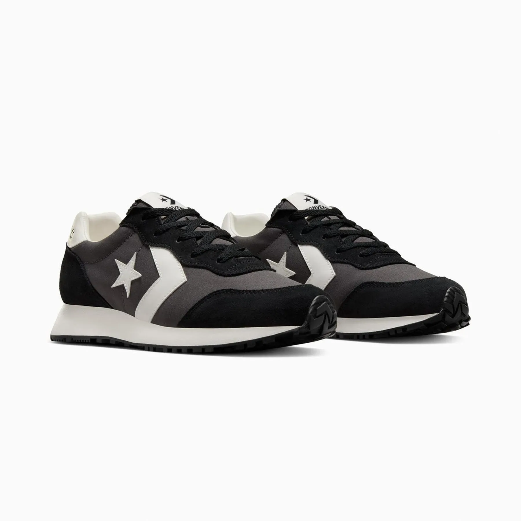 Converse Omega Trainer Low