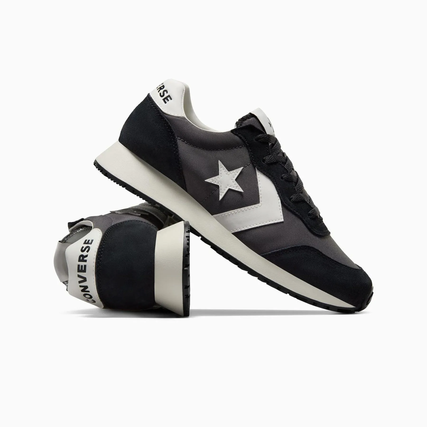 Converse Omega Trainer Low