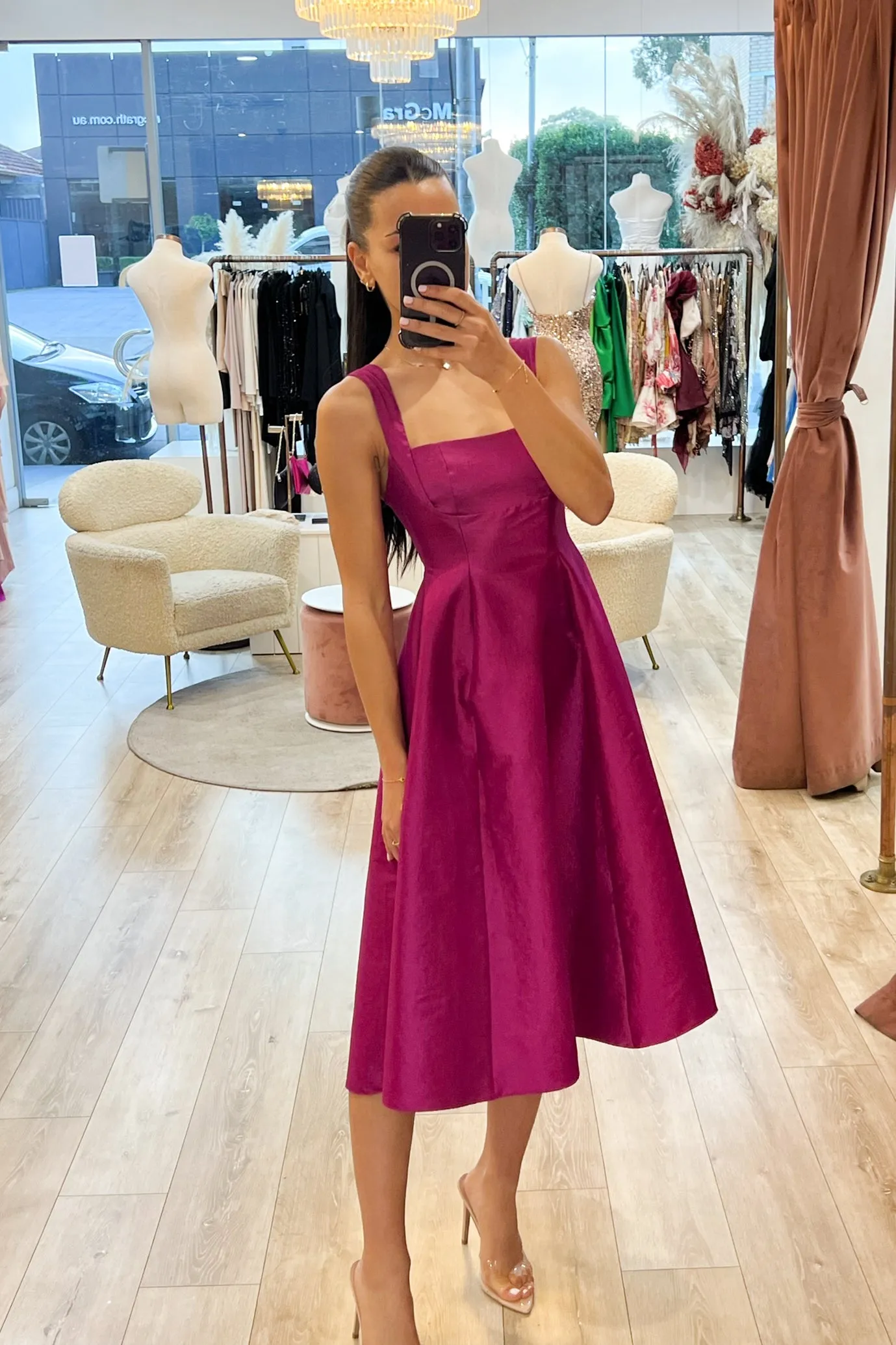 FINAL SALE: Chic Midi Dress Pink Exclusive to HSH