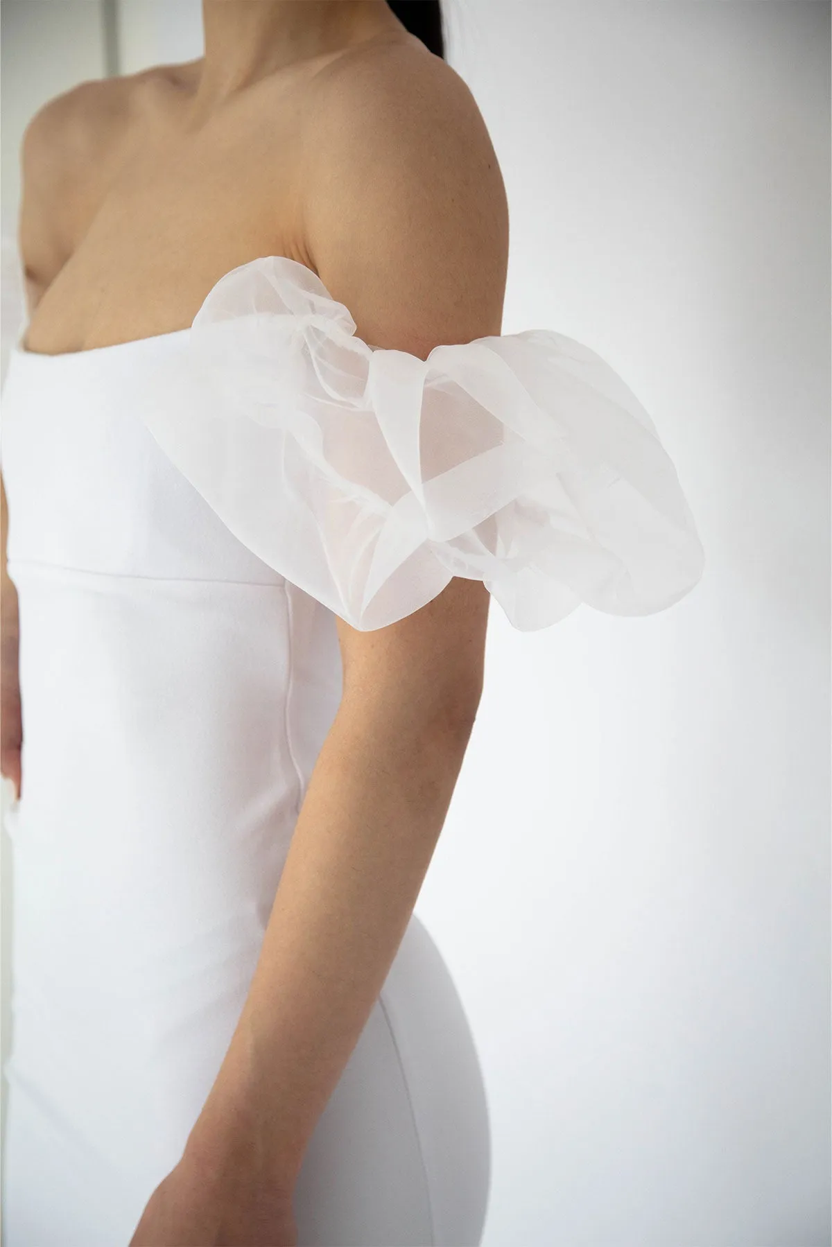 FINAL SALE: Eleganza Midi White by Nookie