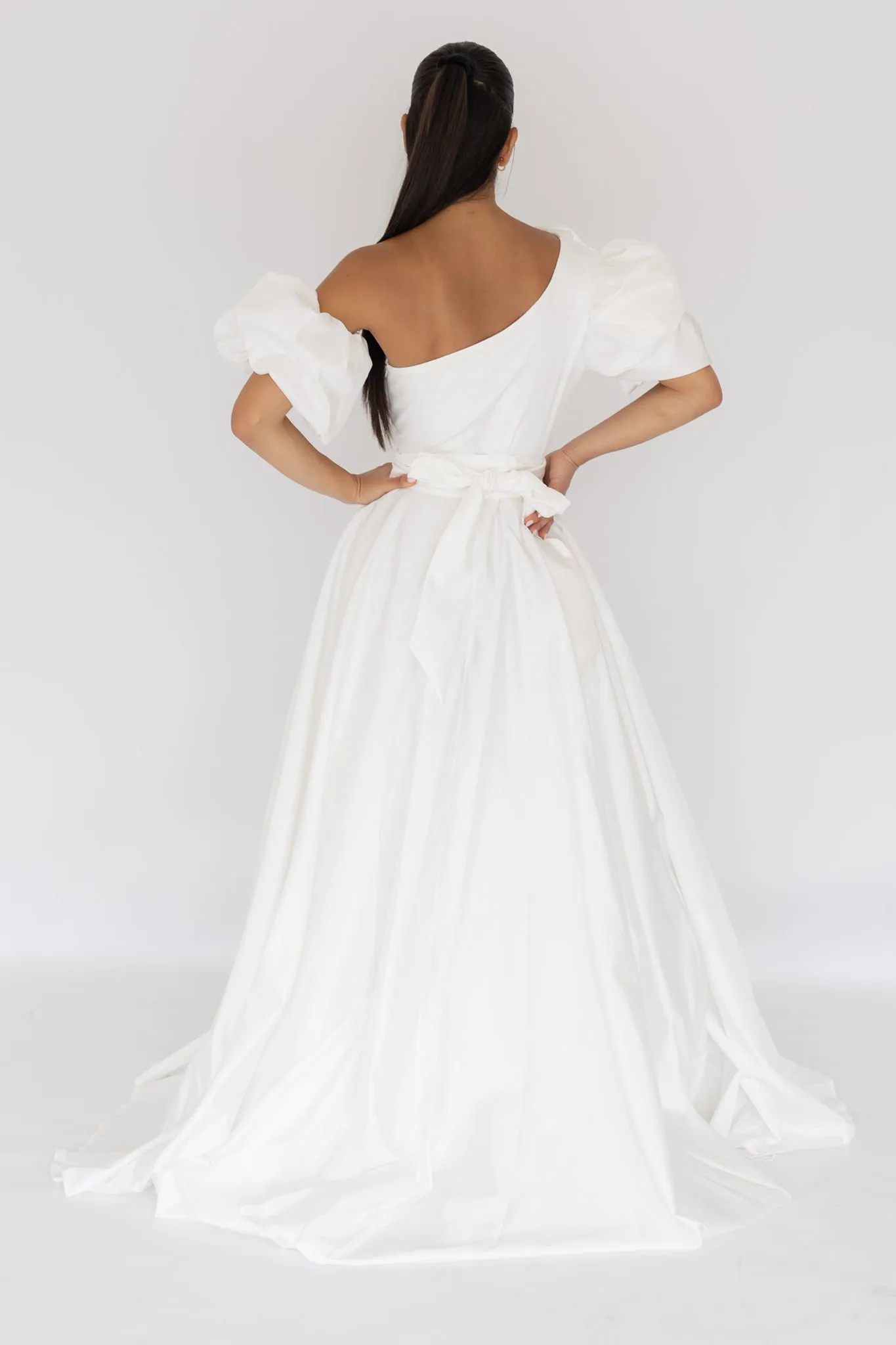 Fragrance Gown White by HSH