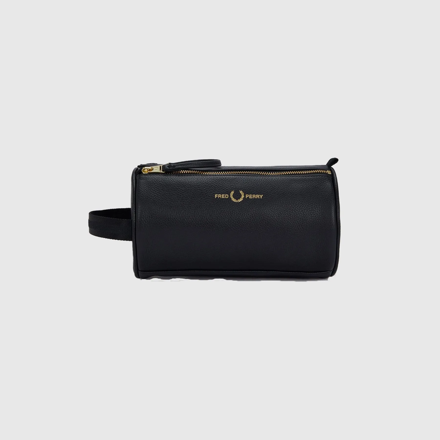 Fred Perry Tumbled Leather Wash Bag : Black