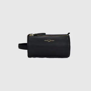 Fred Perry Tumbled Leather Wash Bag : Black