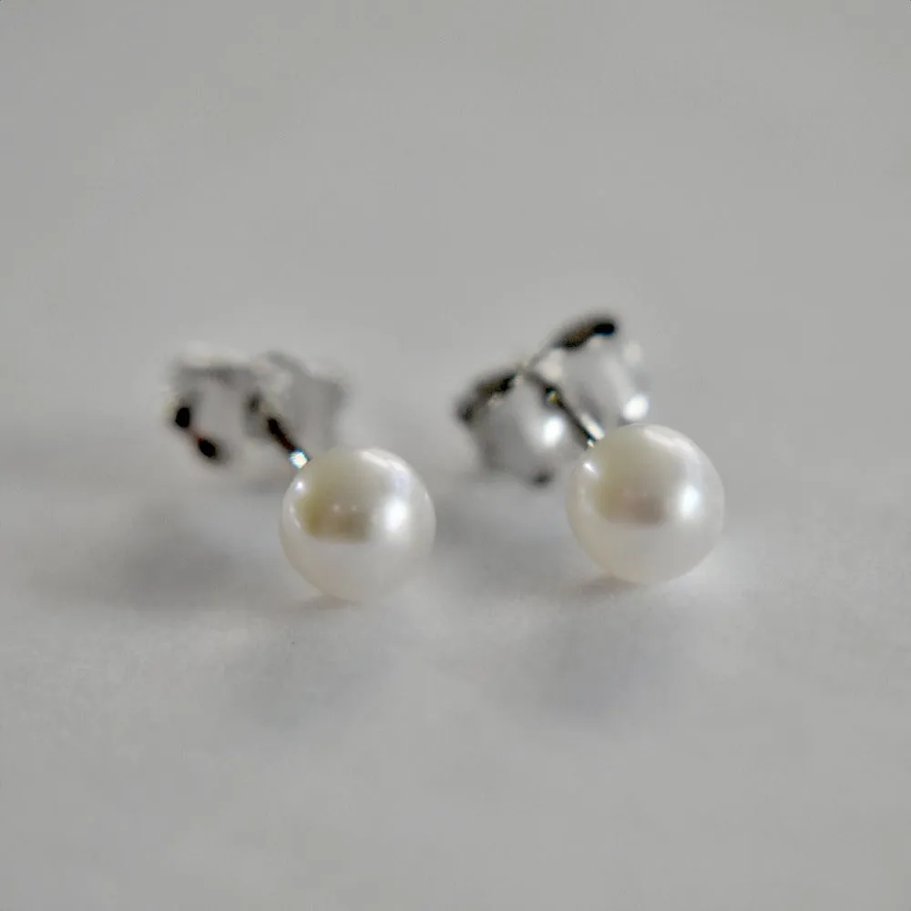 Freshwater Button Pearls