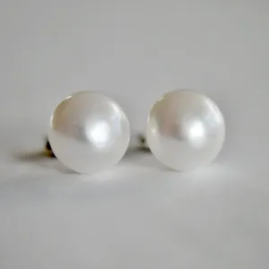 Freshwater Button Pearls