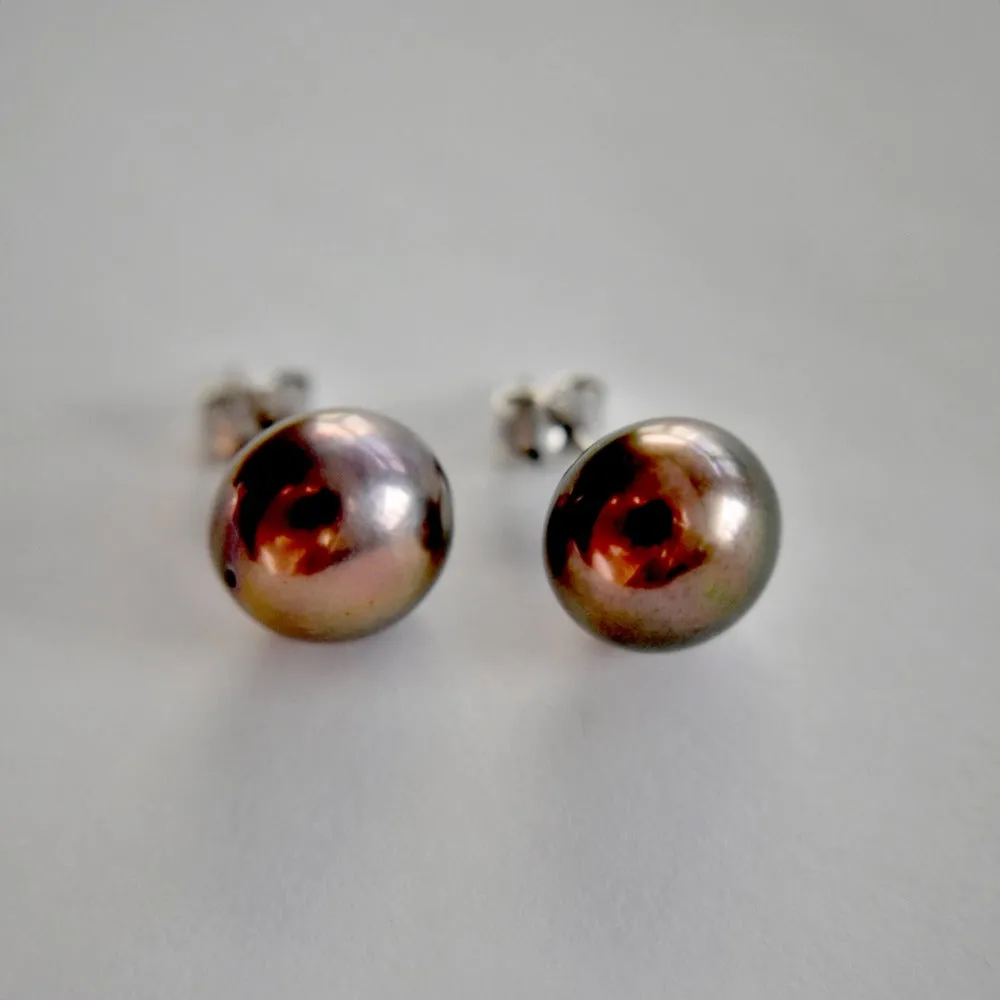 Freshwater Button Pearls