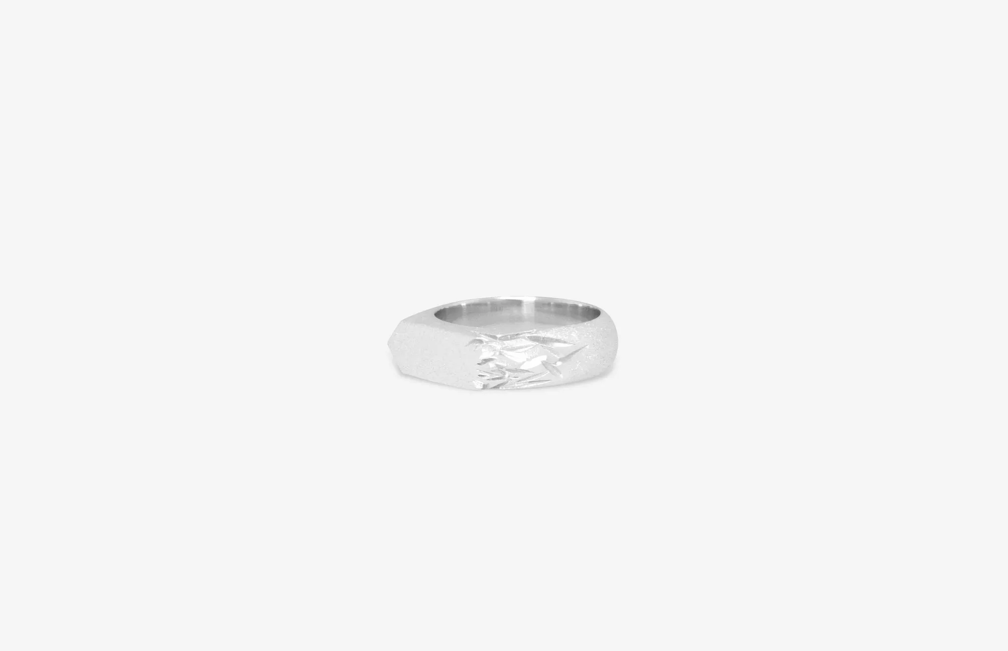 IX Lykke Silver Ring