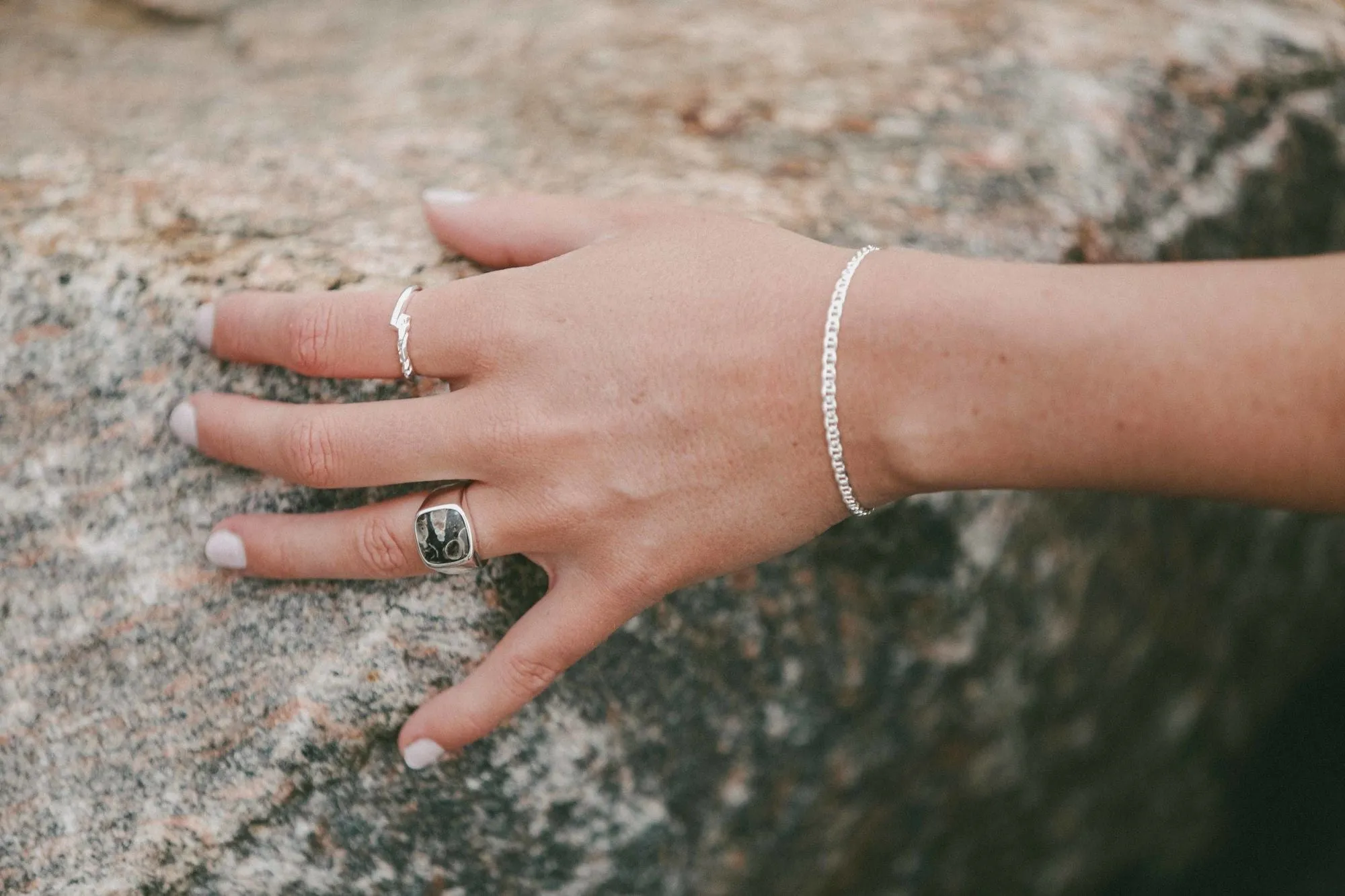 IX Rustic twist Ring