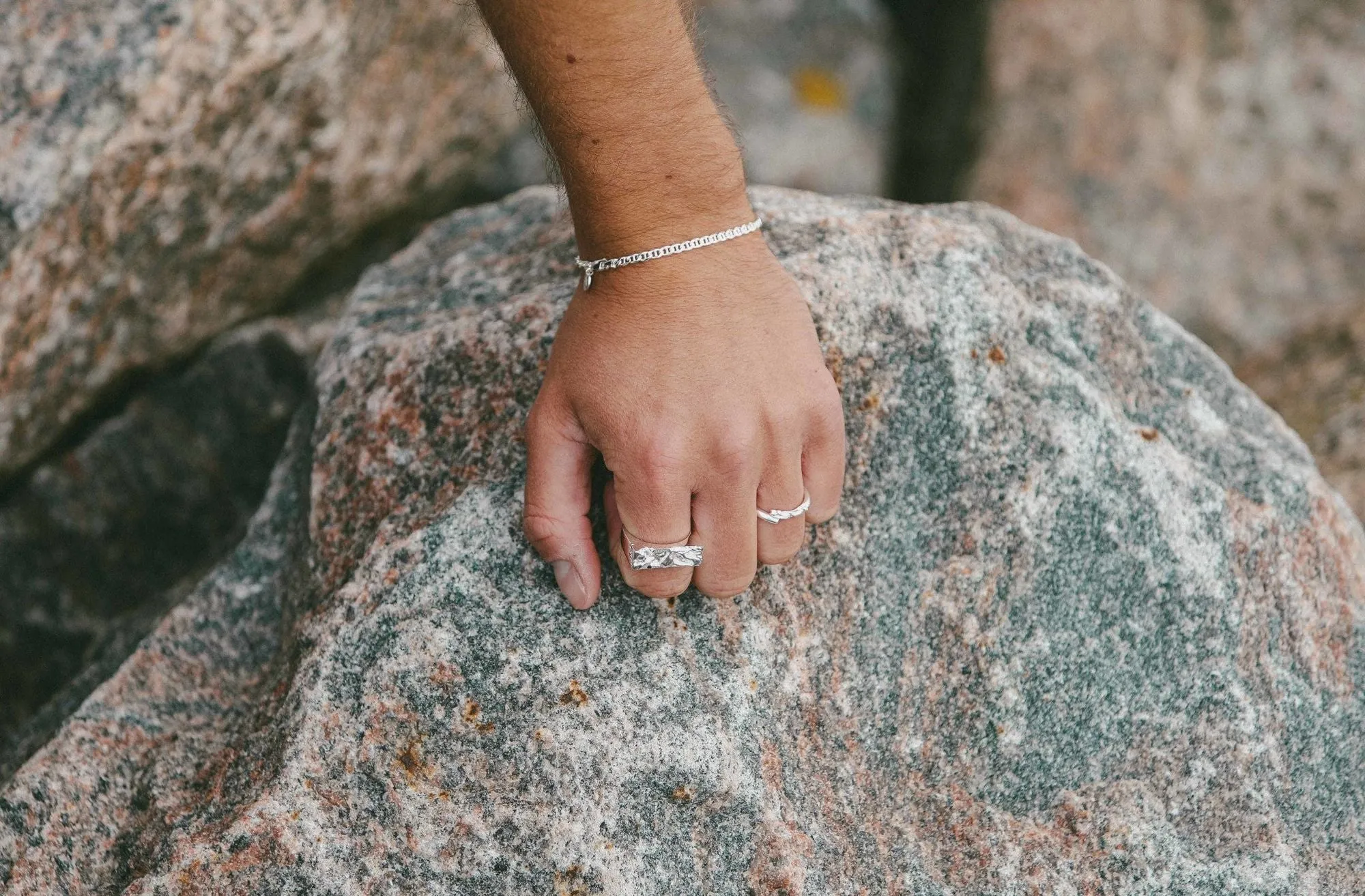 IX Rustic twist Ring