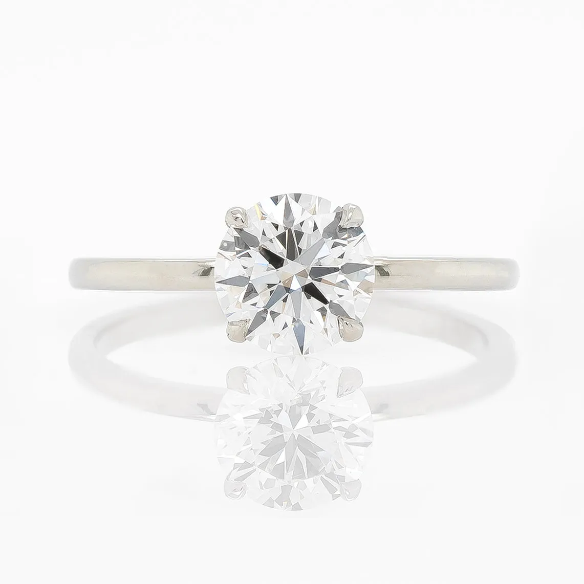 Lab Diamond Round Briiliant Solitaire Engagement Ring