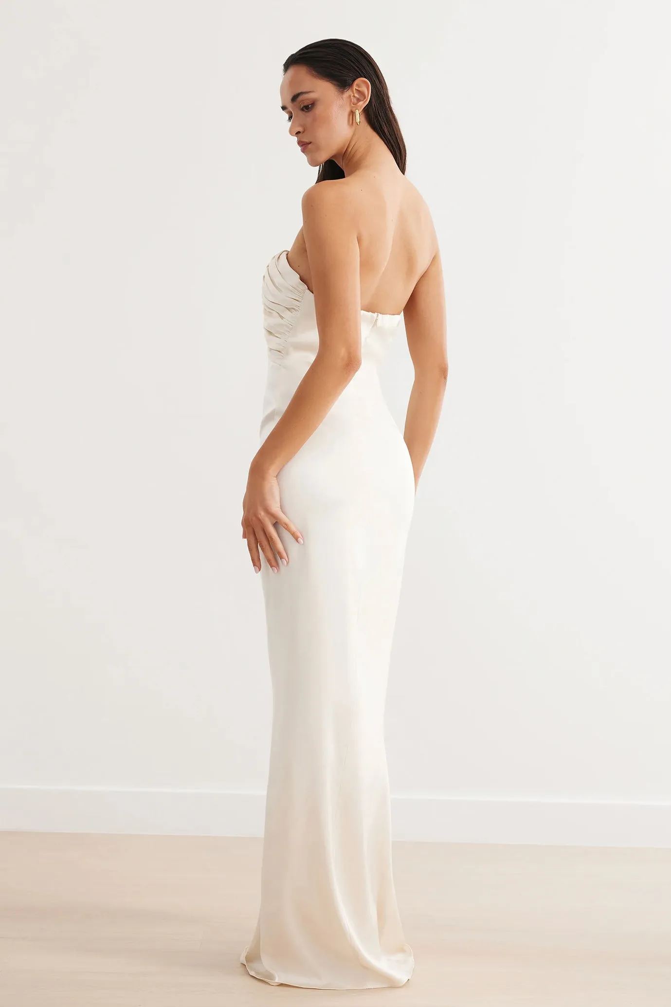 Magnolia Dress Cream by Lexi