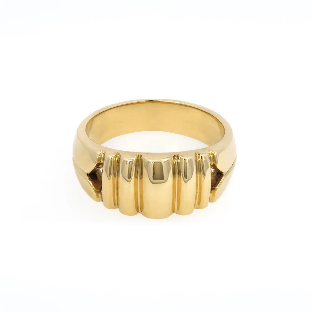 Magpie Vintage-10k Textured Gold Ring