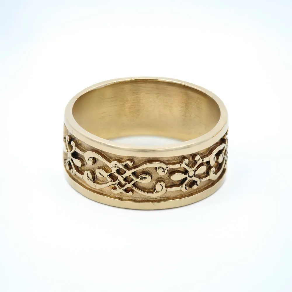 Magpie Vintage-14k Yellow Gold Carved Celtic Band 9mm