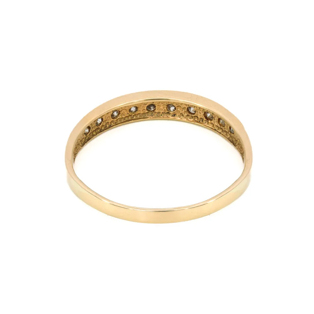 Magpie Vintage 14k Yellow Gold Diamond Band