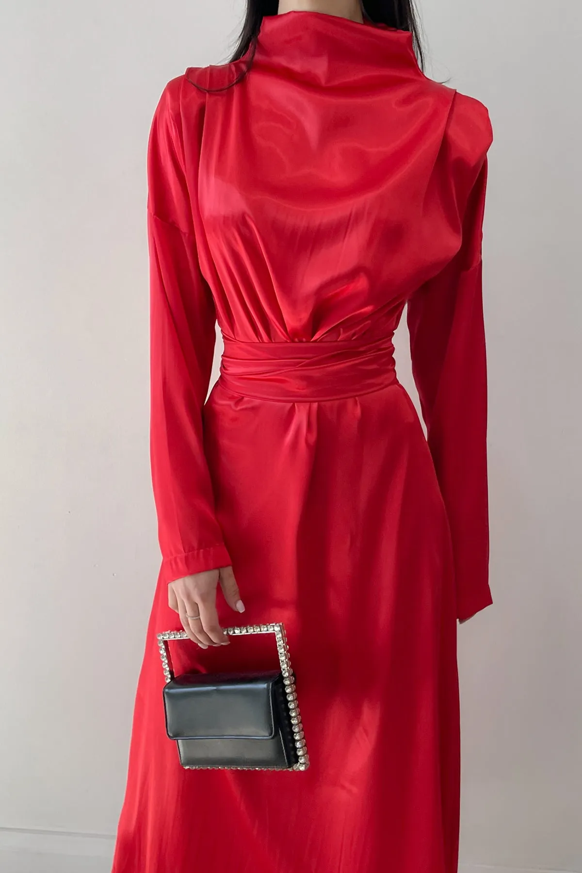 Mia Red Midi by HSH