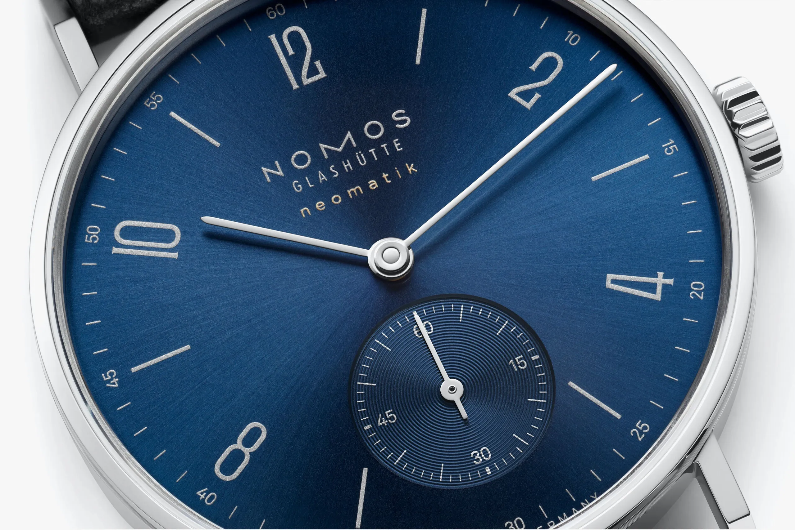 Nomos Glashutte Tangente Neomatik 39 Blue Gold Sapphire Crystal Watch