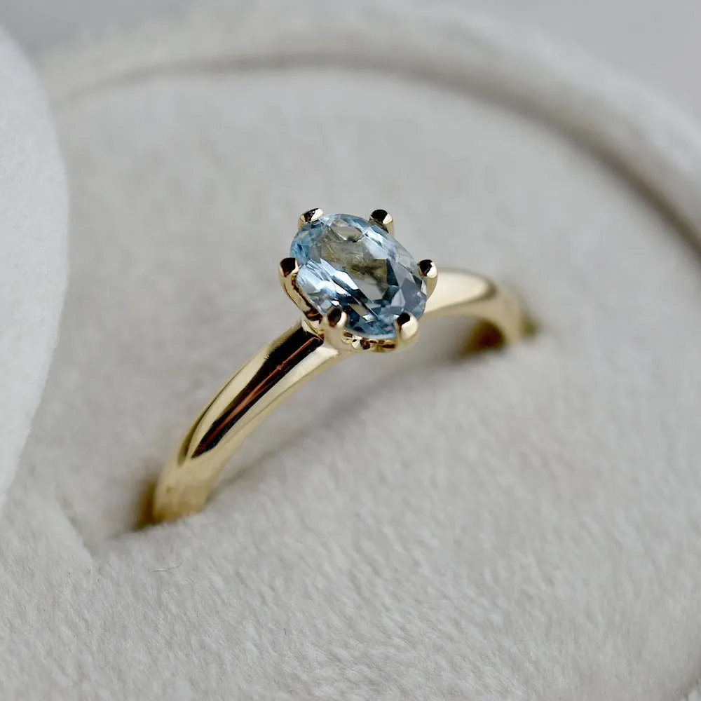 Oval Cut Aquamarine Ring
