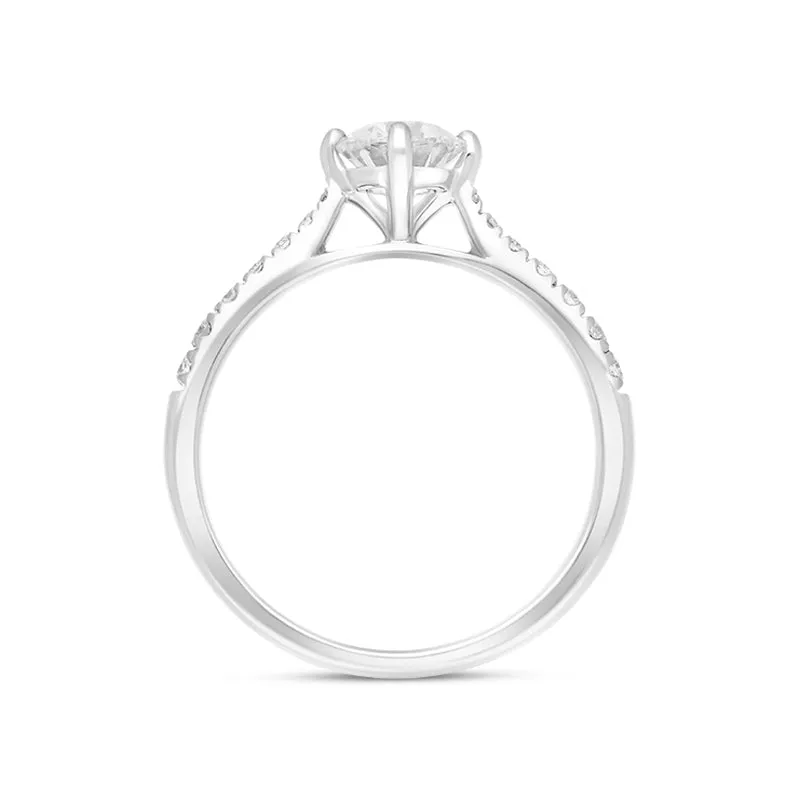 Platinum 0.84ct Diamond Shoulder Solitaire Ring