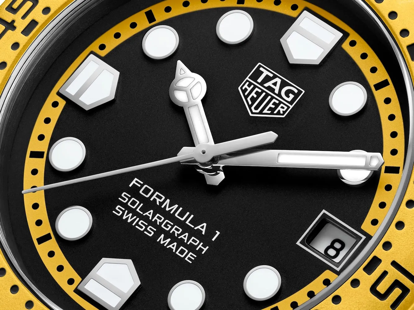 TAG Heuer Formula 1 Solargraph Watch