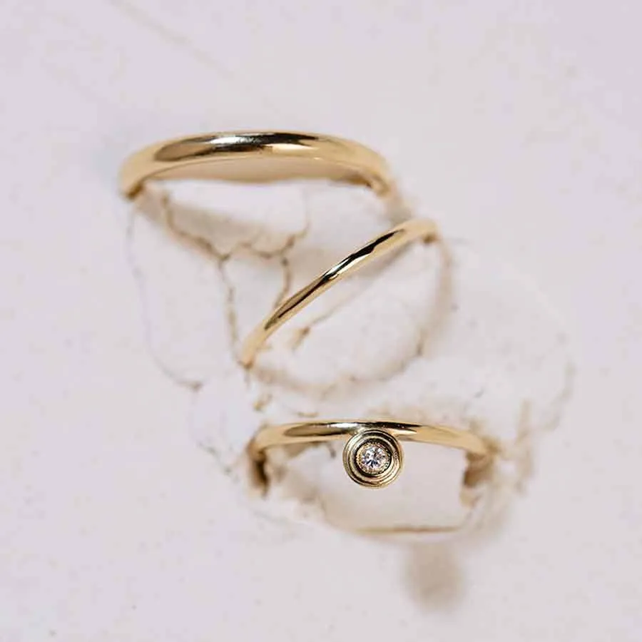The Bold Essential 18K Gold Ring